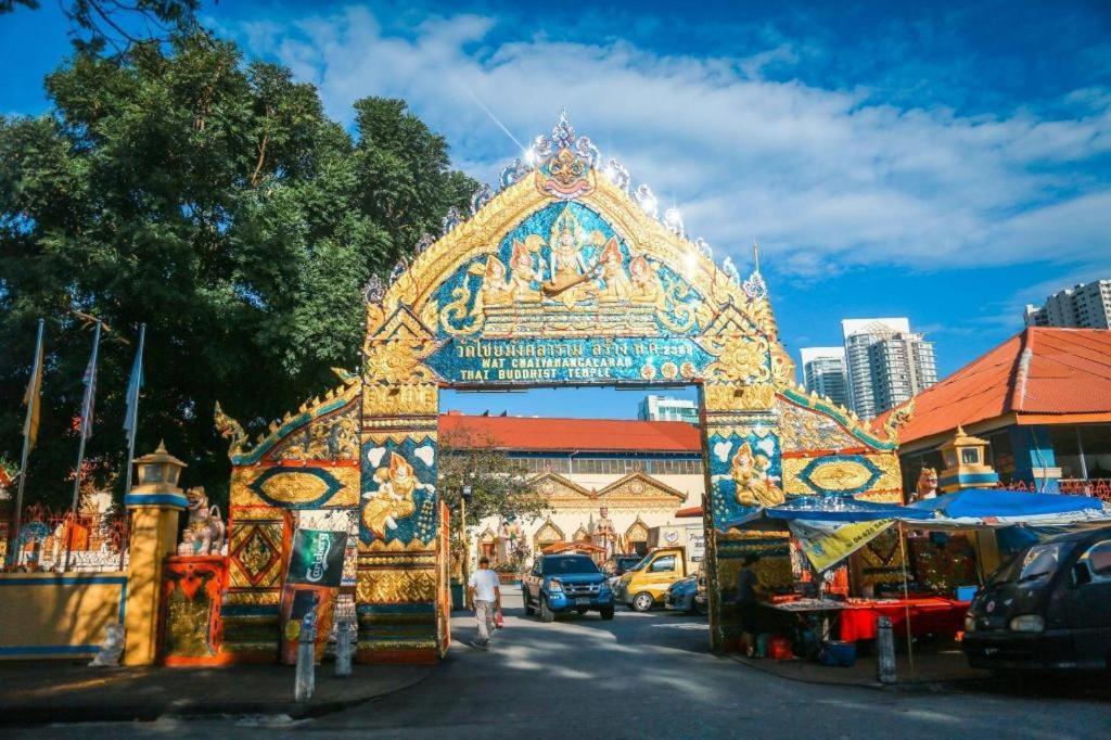 โรงแรมบูร์มะห์เทล จอร์จทาวน์ ภายนอก รูปภาพ