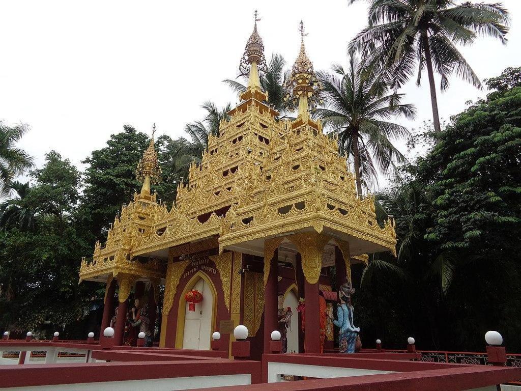 โรงแรมบูร์มะห์เทล จอร์จทาวน์ ภายนอก รูปภาพ